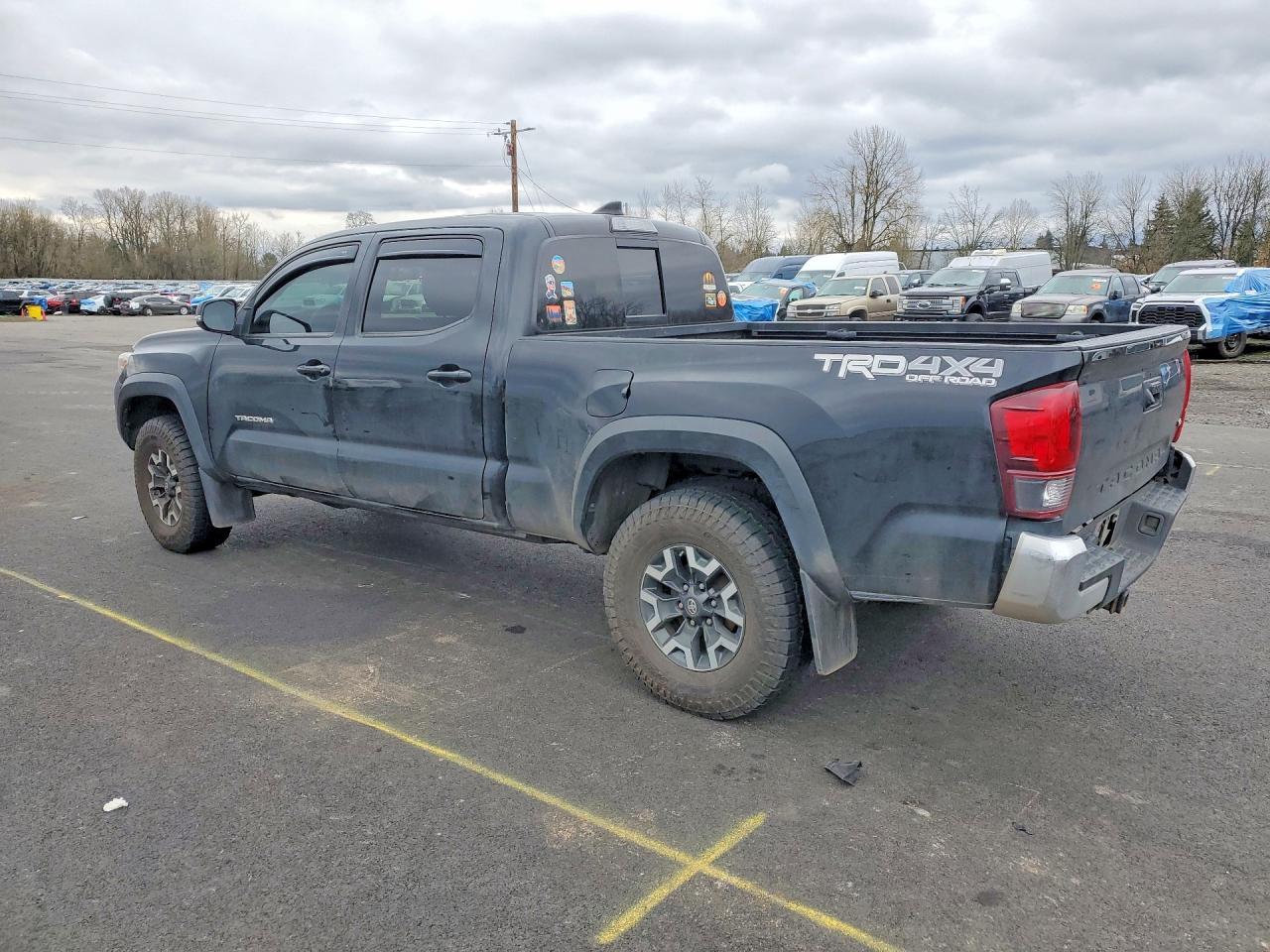 2018 Toyota Tacoma TRD OFF-ROAD HV