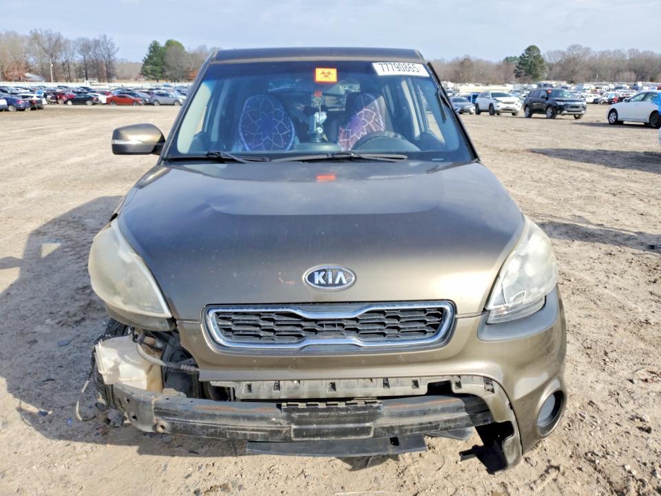 2012 KIA Soul +