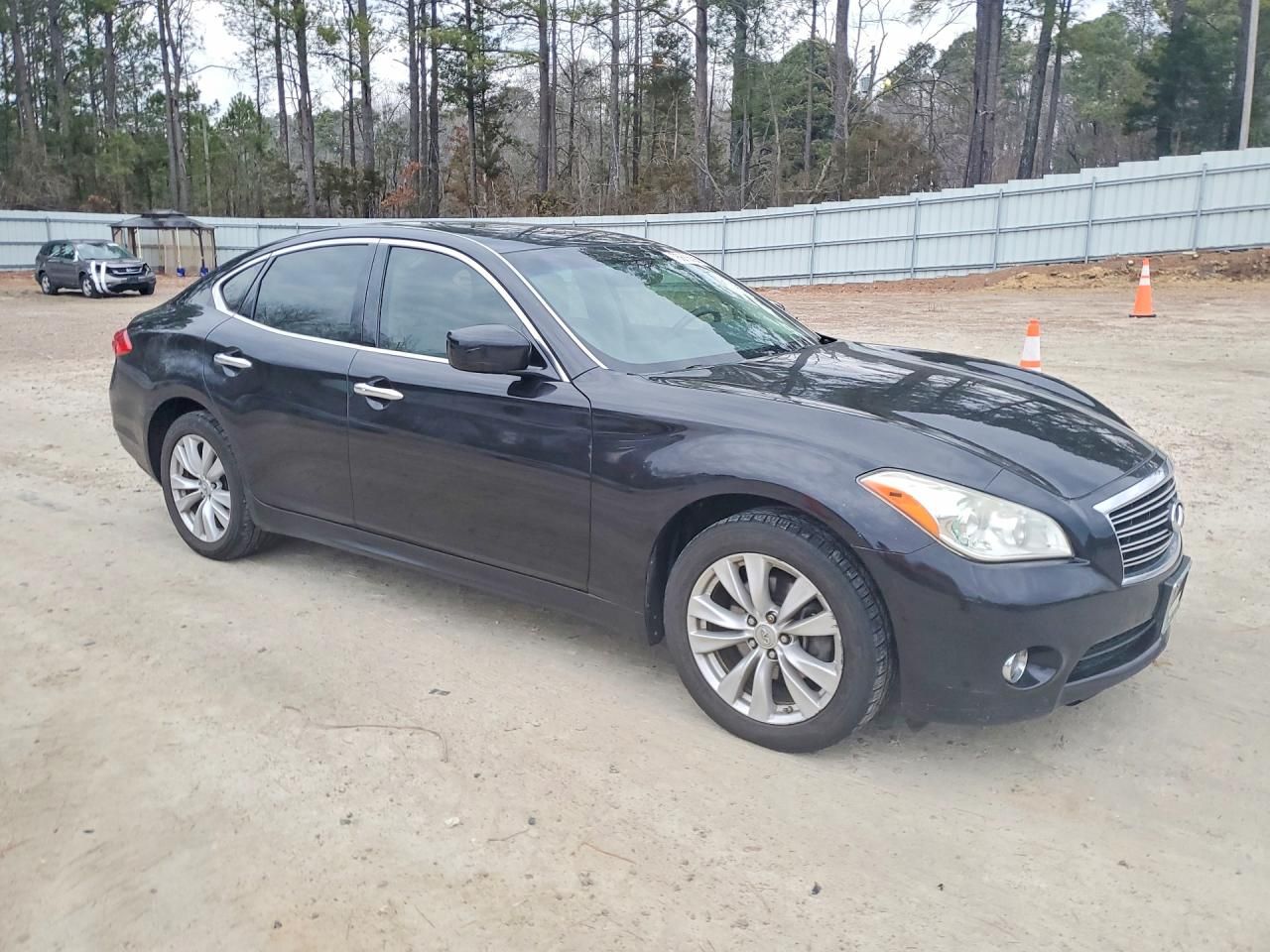 2011 Infiniti M37 x