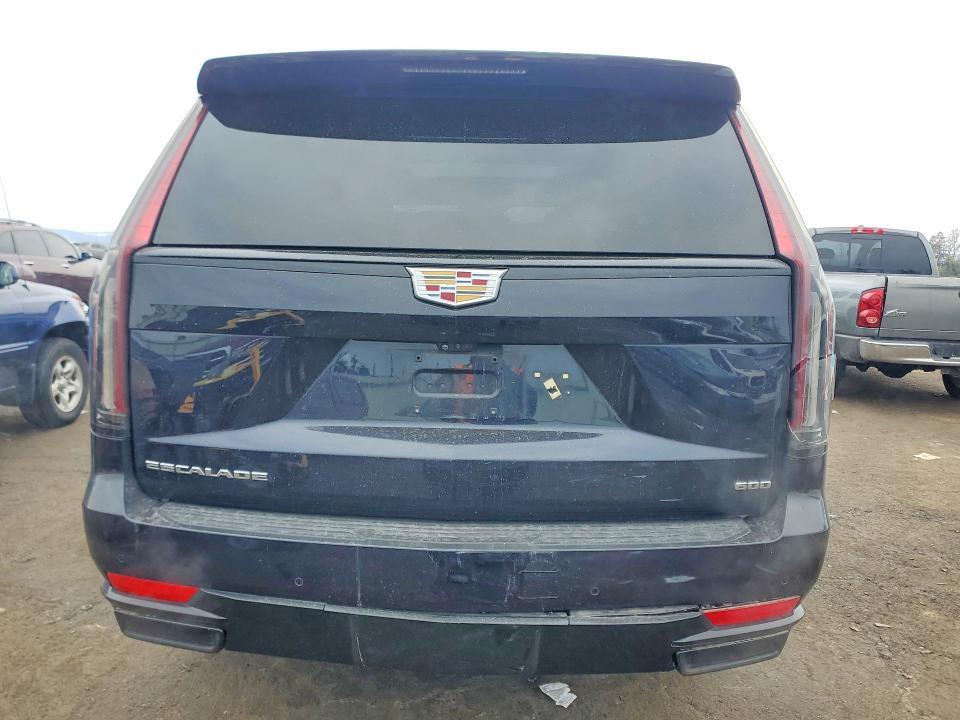 2022 Cadillac Escalade Sport
