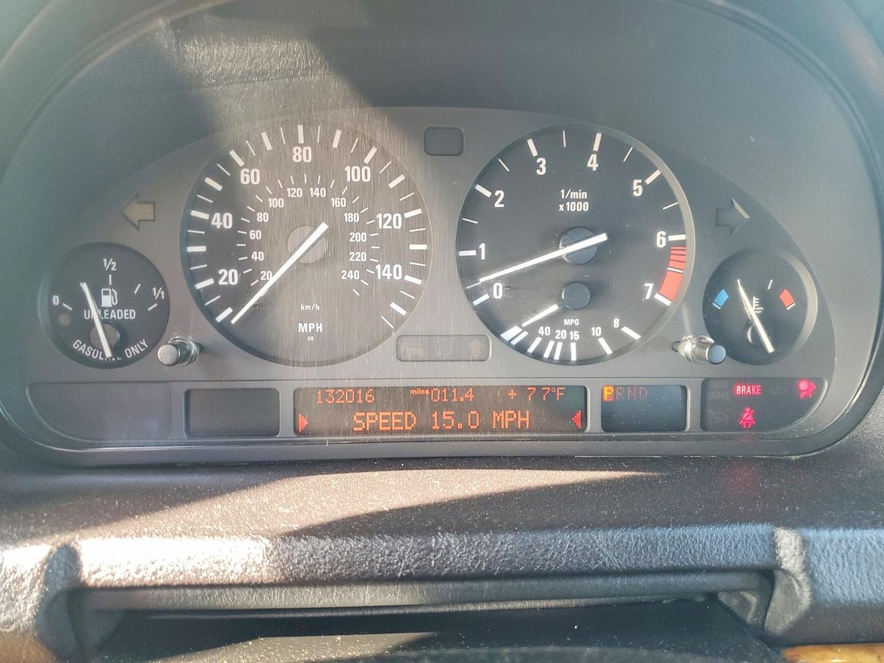 2001 BMW X5 4.4i
