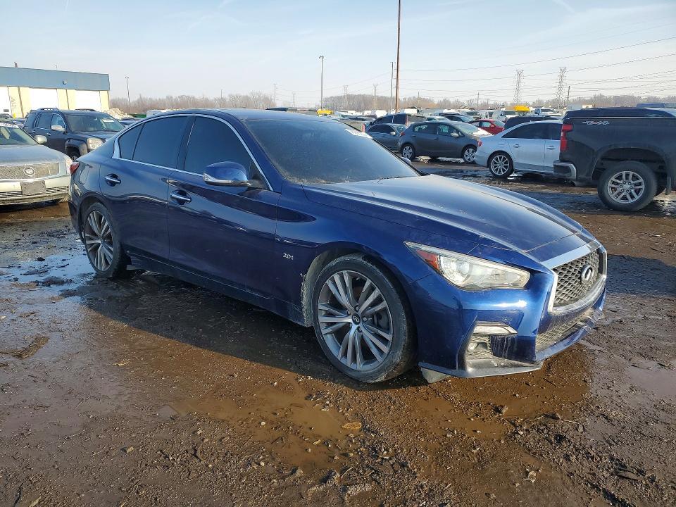 2018 Infiniti Q50 Luxe