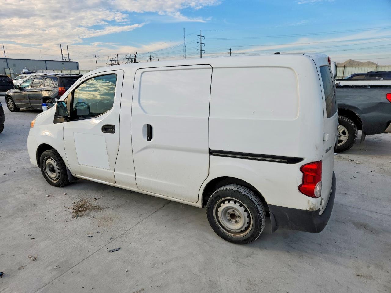 2020 Nissan NV200 S