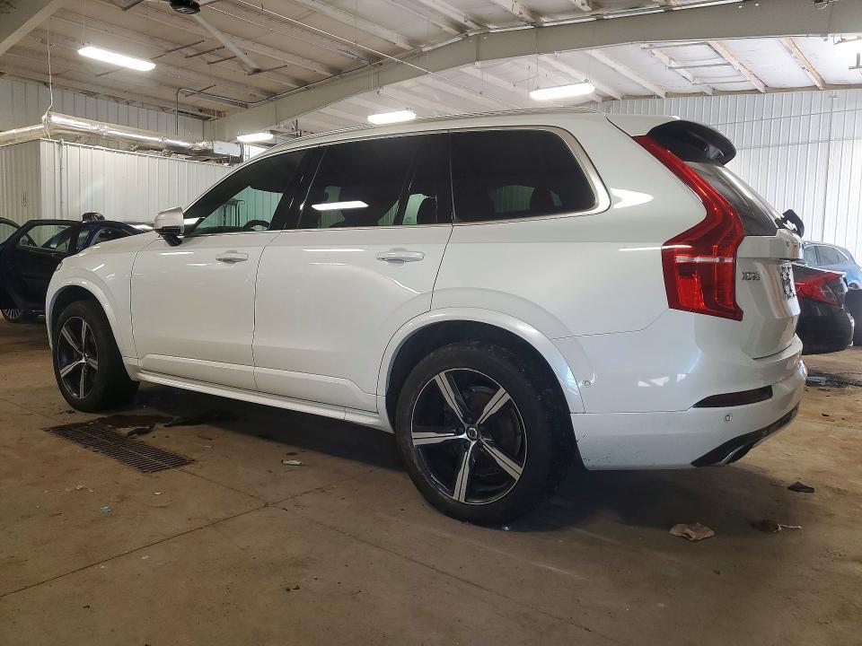 2019 Volvo Xc90 T5 R-design