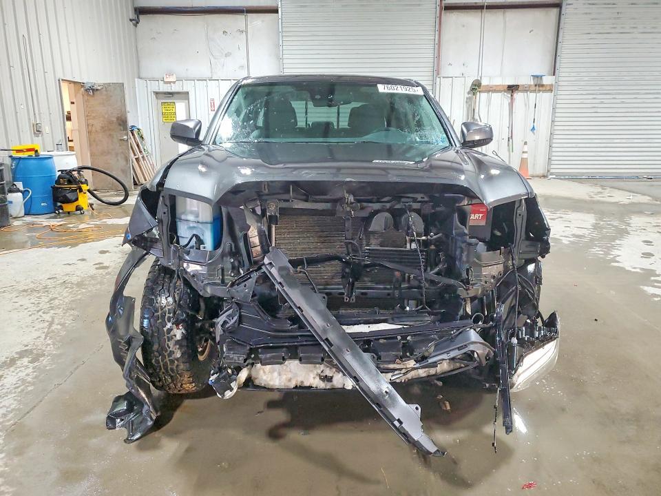2018 Toyota Tacoma SR5 V6
