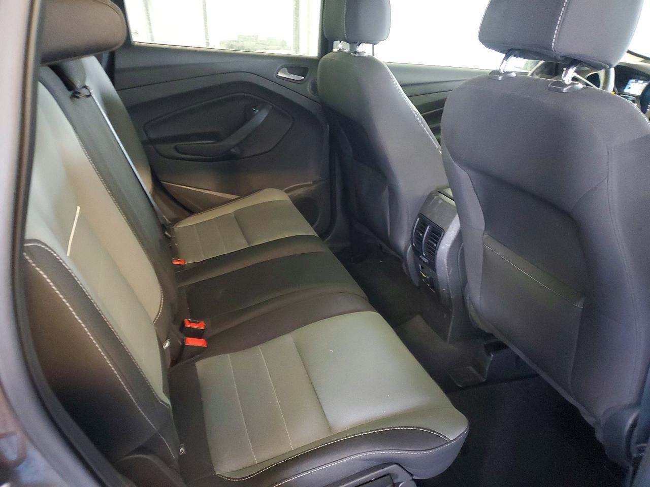 2014 Ford Escape se
