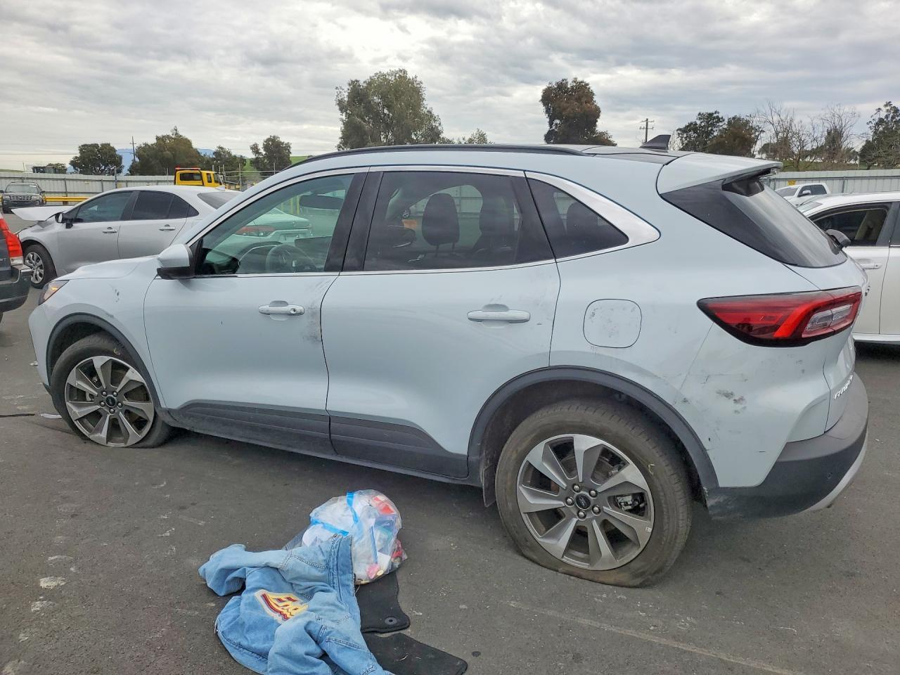 2025 Ford Escape Platinum