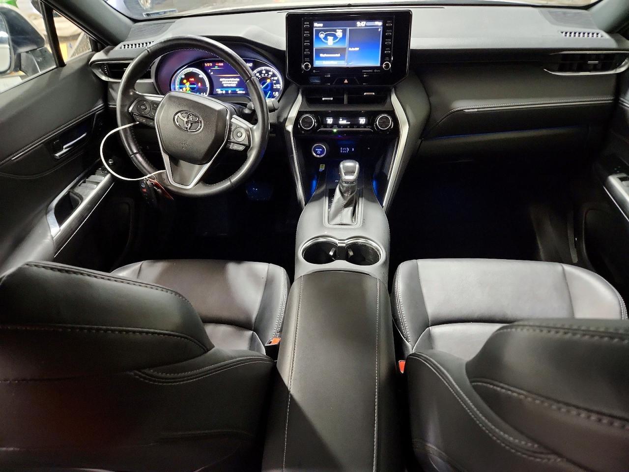 2022 Toyota Venza le