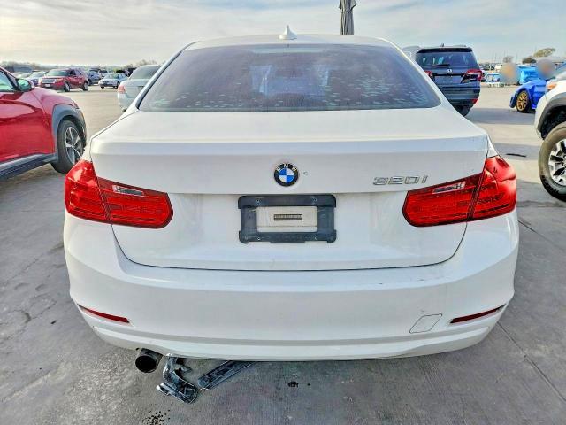 2015 BMW 320 i