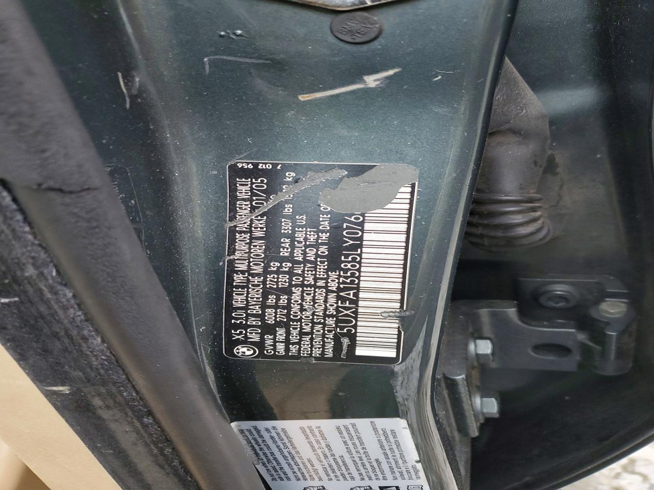 2005 BMW X5 3.0i