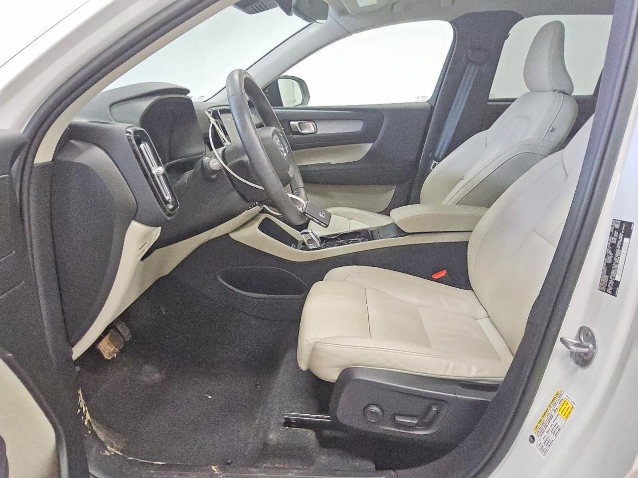 2023 Volvo Xc40 Ultimate