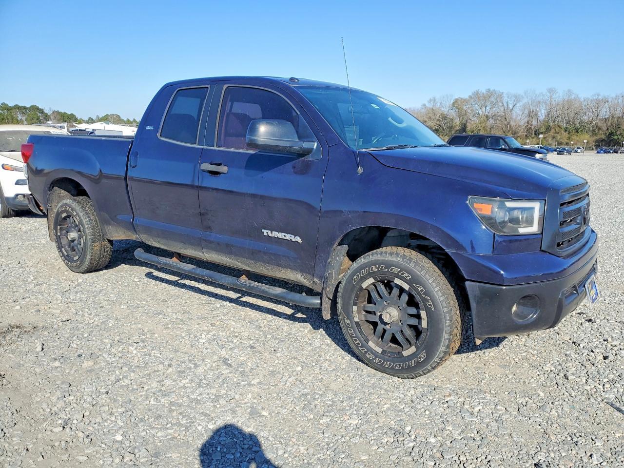 2011 Toyota Tundra Double cab SR5