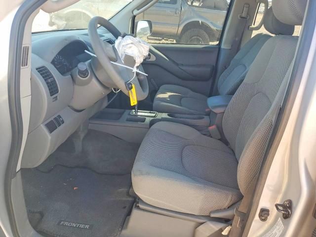 2005 Nissan Frontier Crew cab le