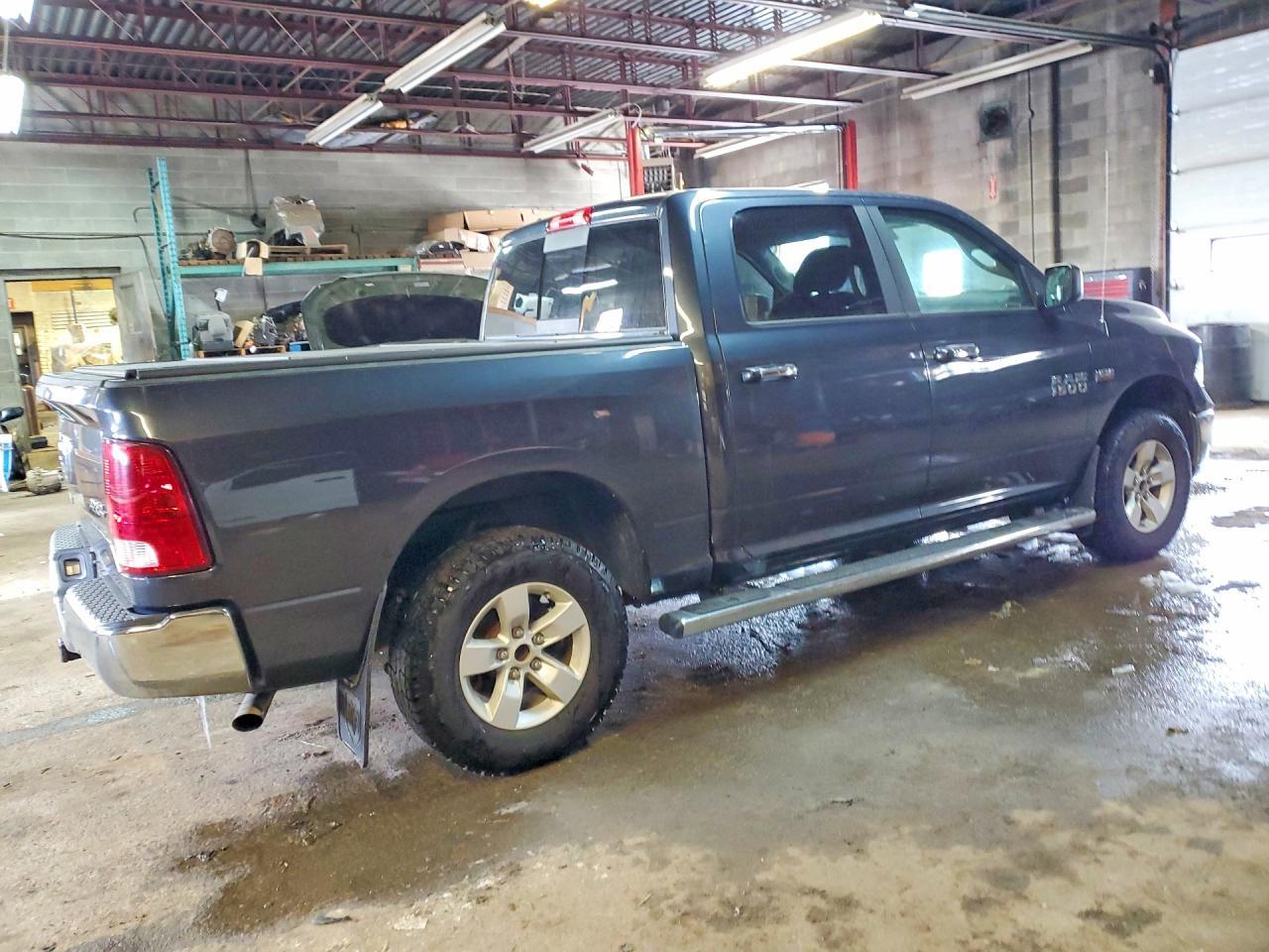 2017 Dodge RAM 1500 SLT
