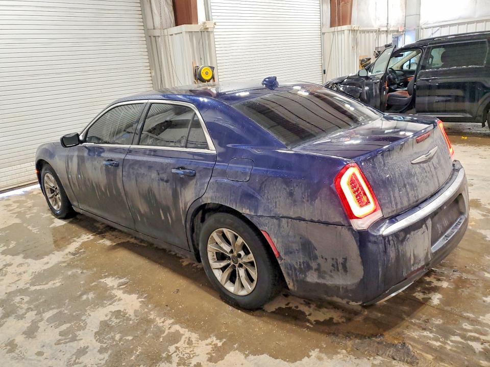 2016 Chrysler 300 Limited