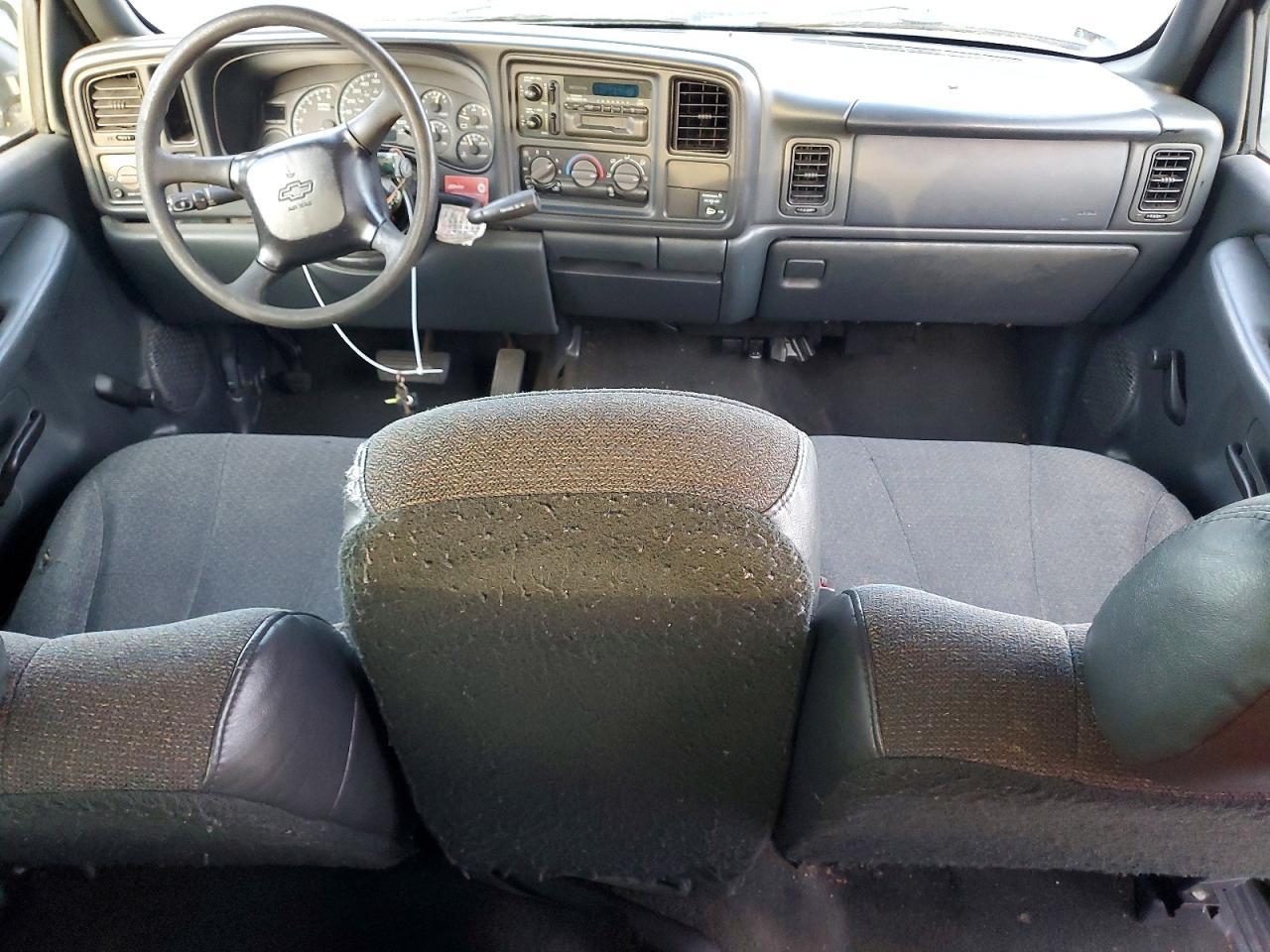2001 Chevrolet Silverado C1500