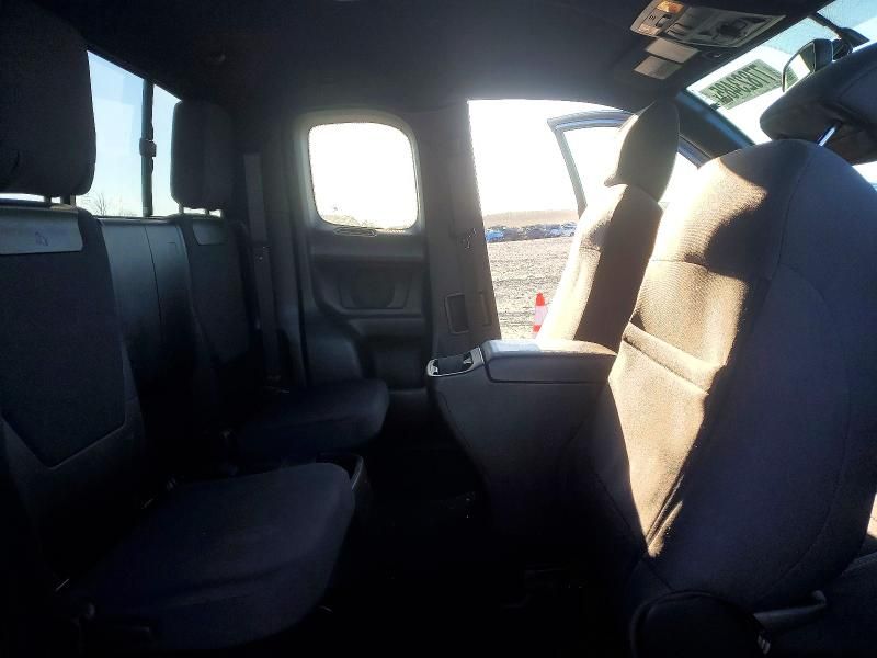 2017 Toyota Tacoma Access cab