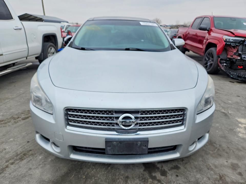 2011 Nissan Maxima s