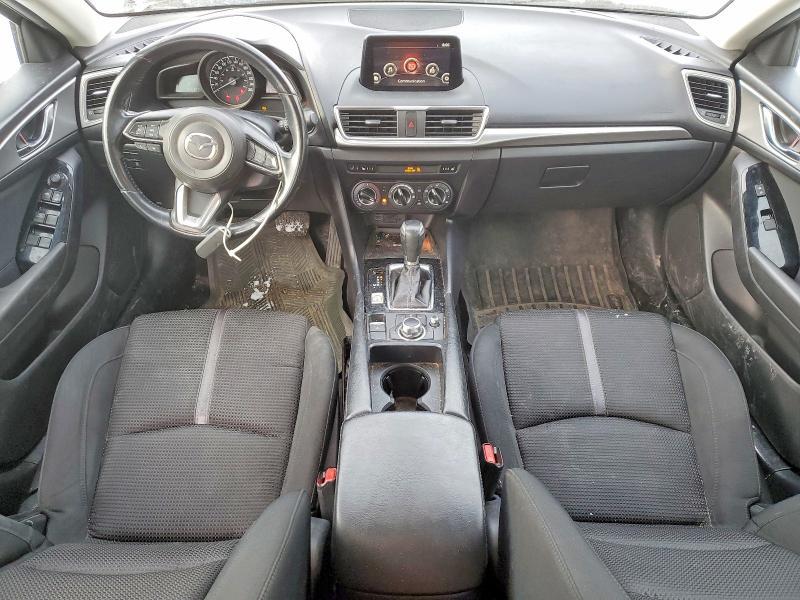 2018 Mazda 3 gs