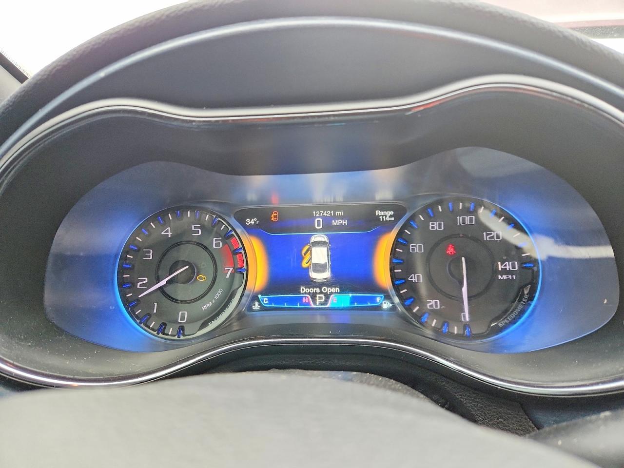 2015 Chrysler 200 s