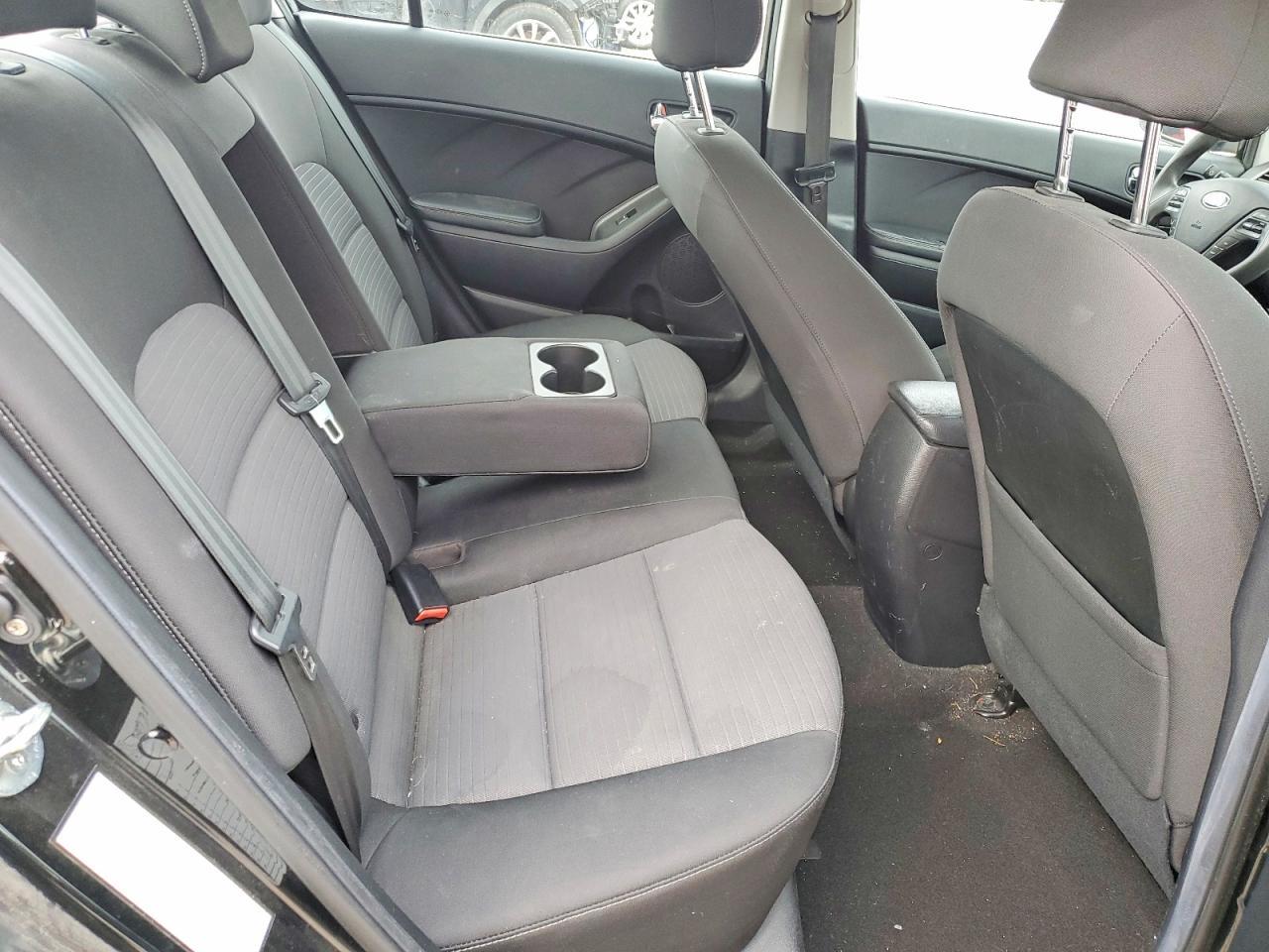 2015 KIA Forte lx