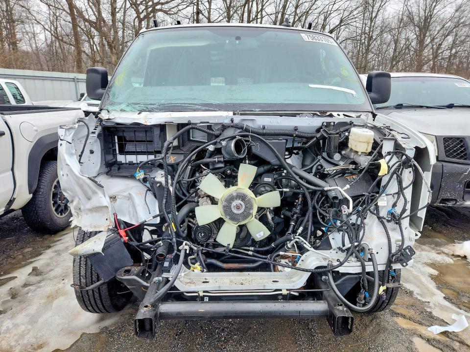 2025 GMC Savana G3500