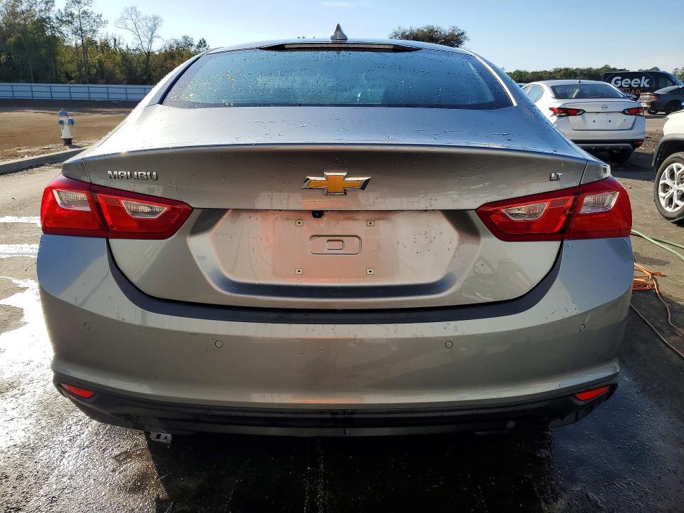 2024 Chevrolet Malibu lt