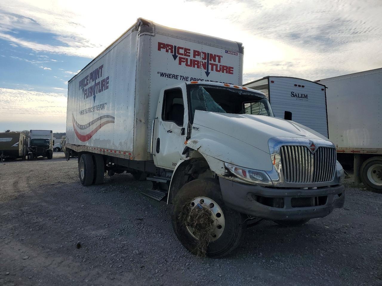 2021 International Mv607 box Truck