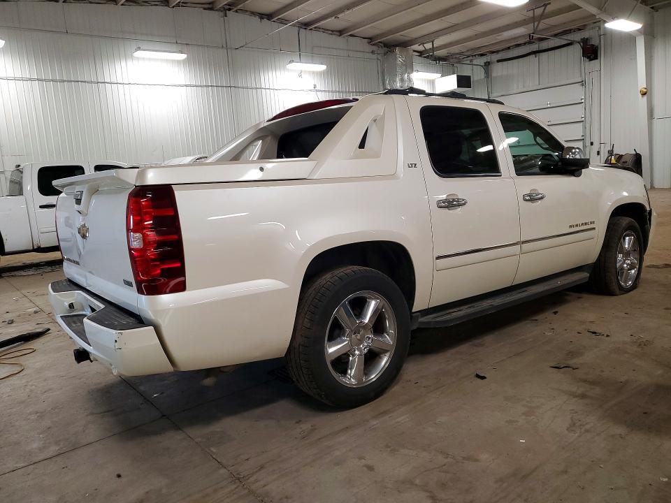 2011 Chevrolet Avalanche LTZ