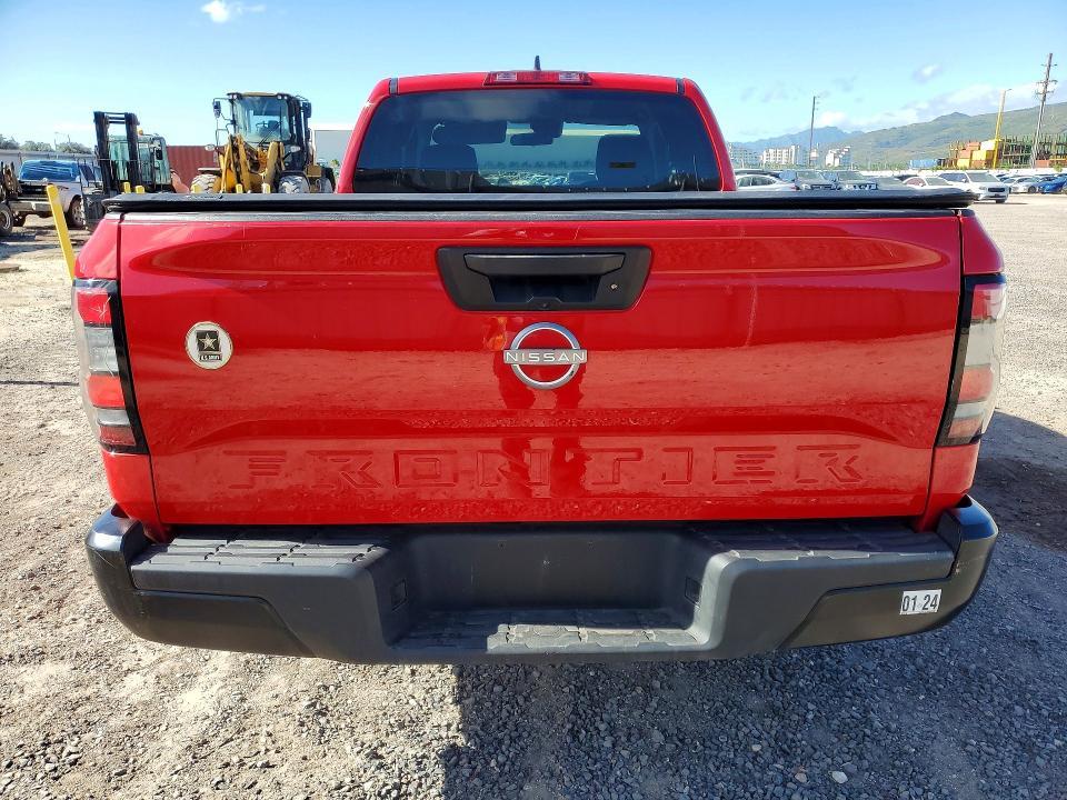 2022 Nissan Frontier s