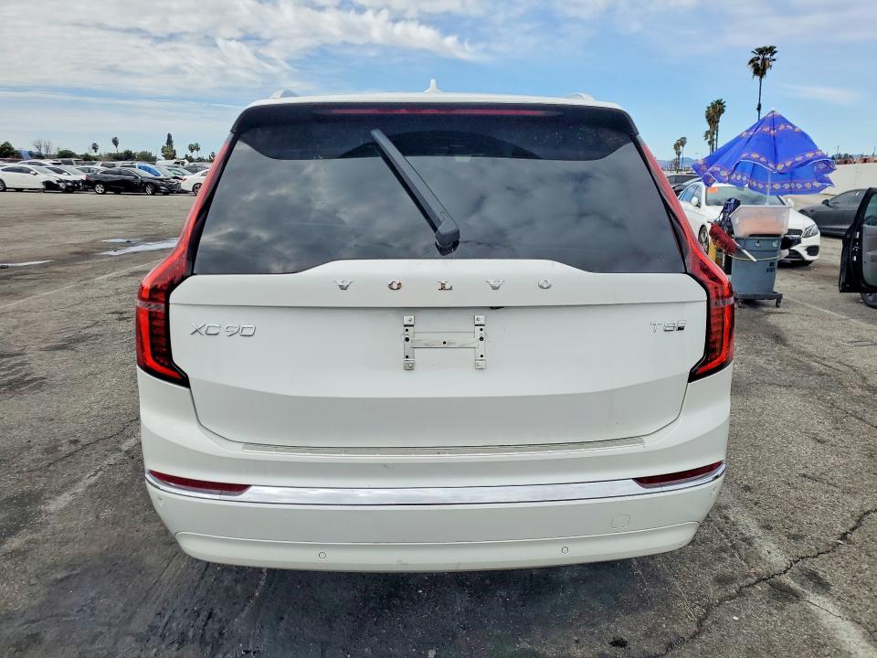 2025 Volvo Xc90 Plus