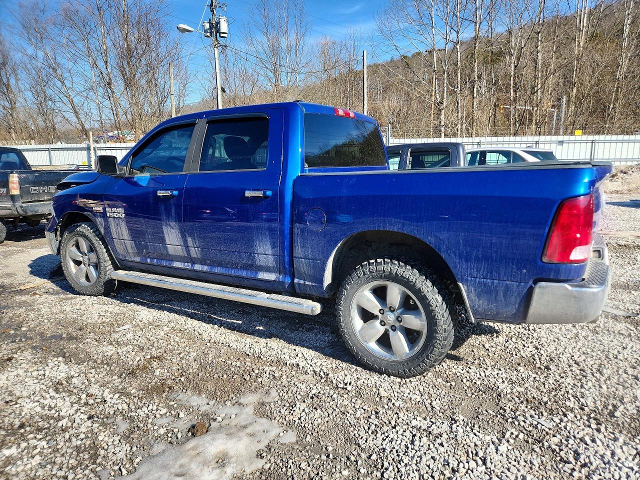 2016 Dodge Ram 1500 slt