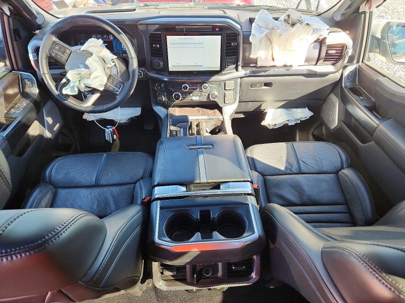2025 Ford F150 Platinum