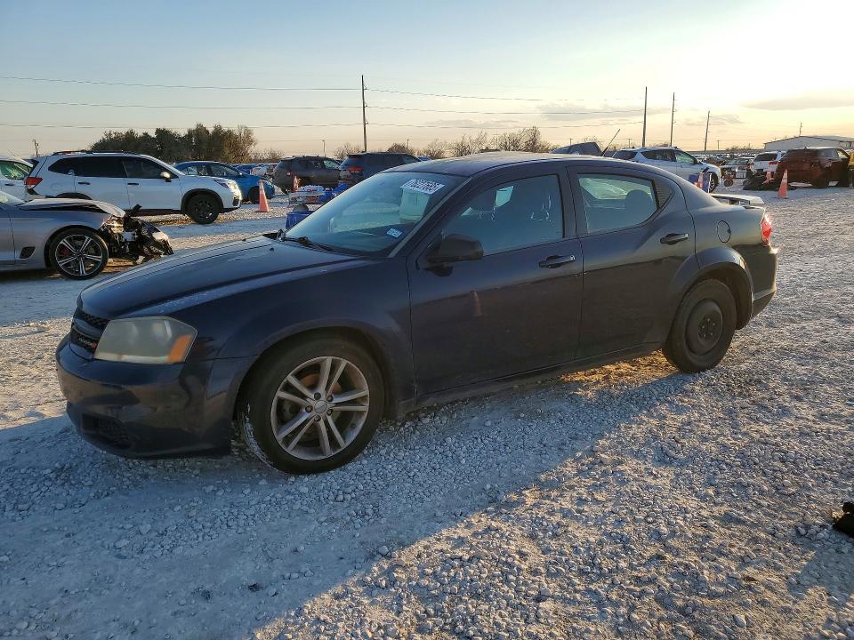 2014 Dodge Avenger se
