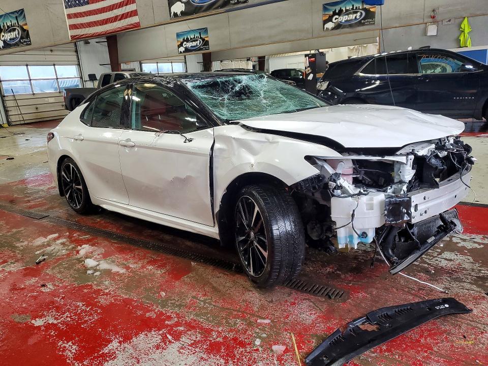 2019 Toyota Camry xse