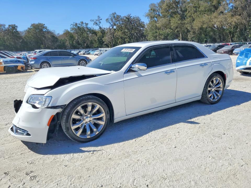 2018 Chrysler 300 Limited