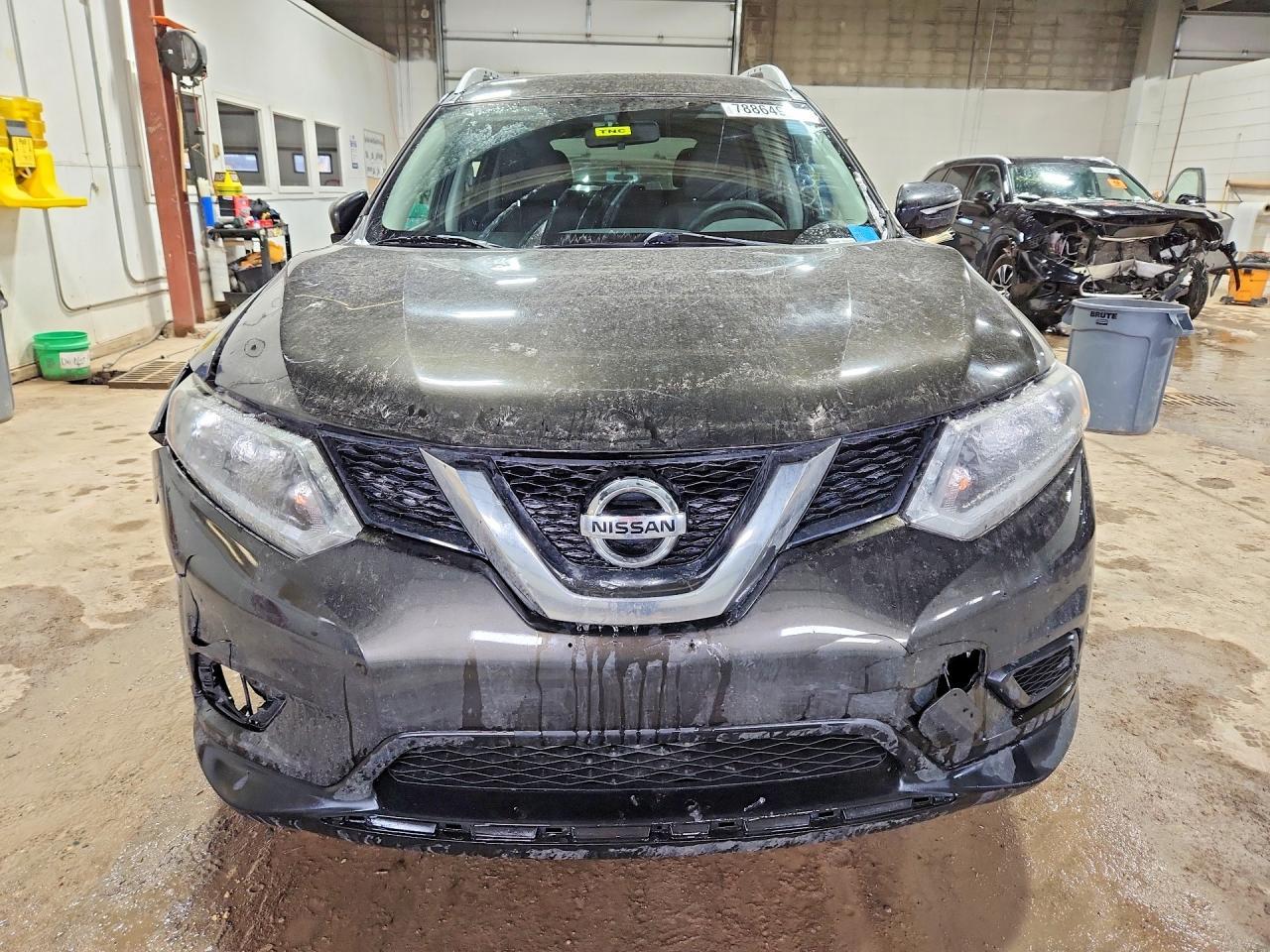 2016 Nissan Rogue sv