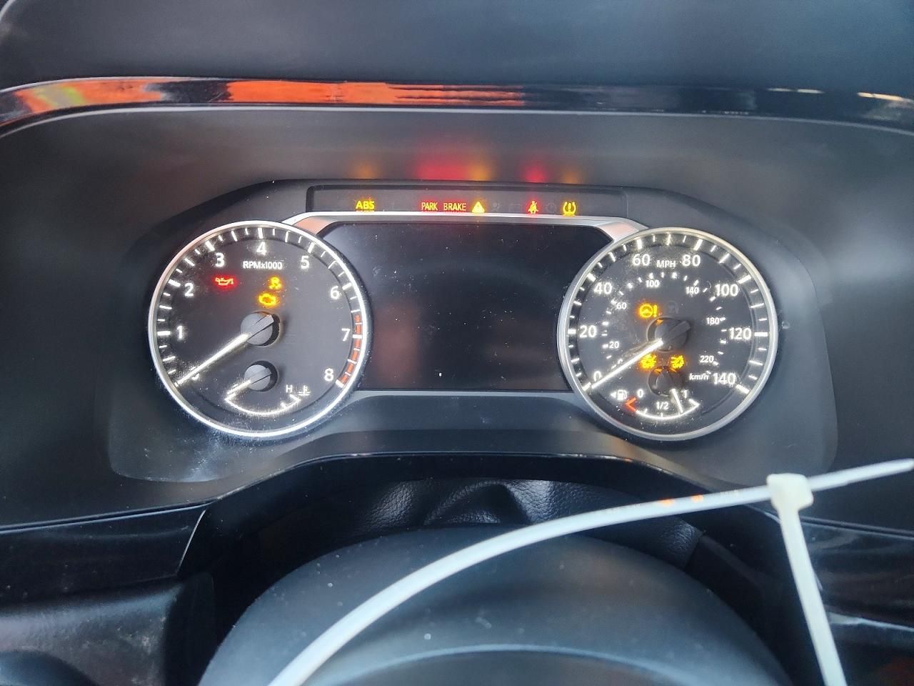 2023 Nissan Pathfinder sv