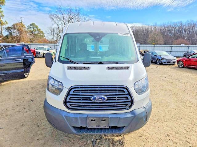 2018 Ford Transit T-250