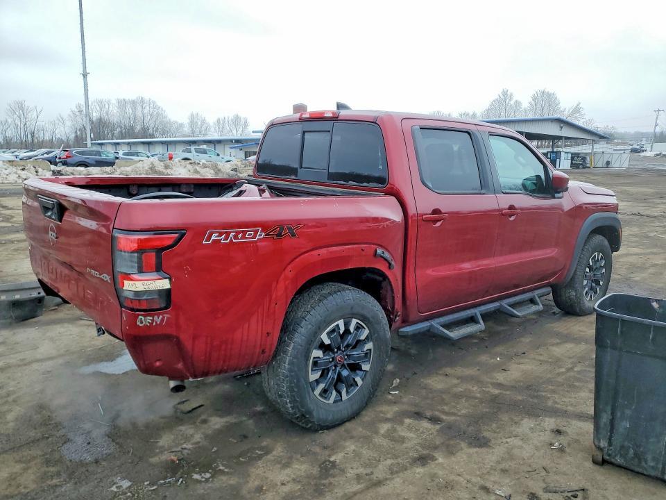 2022 Nissan Frontier s