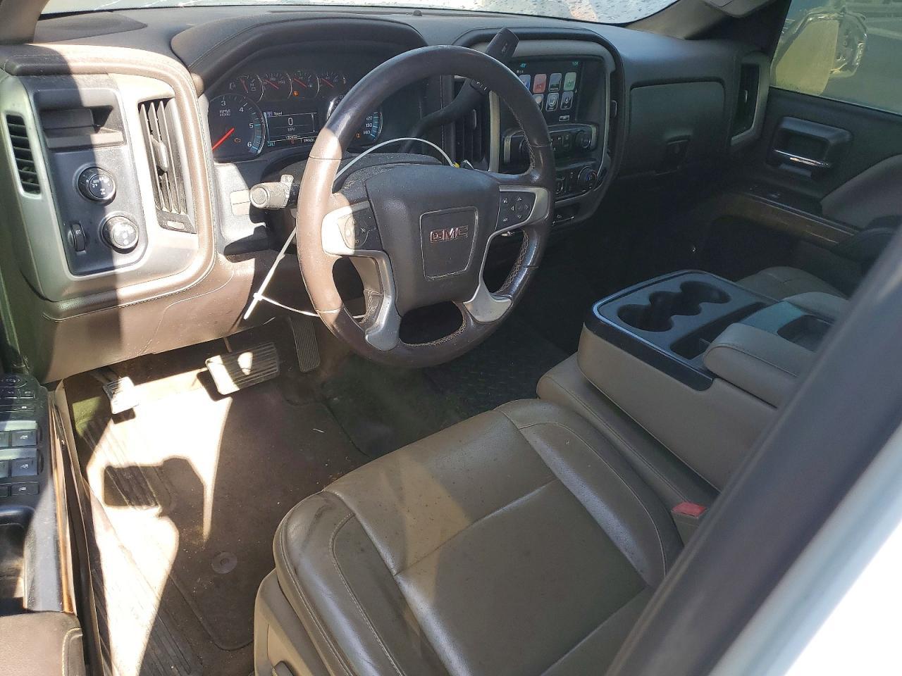2018 GMC Sierra K1500 slt