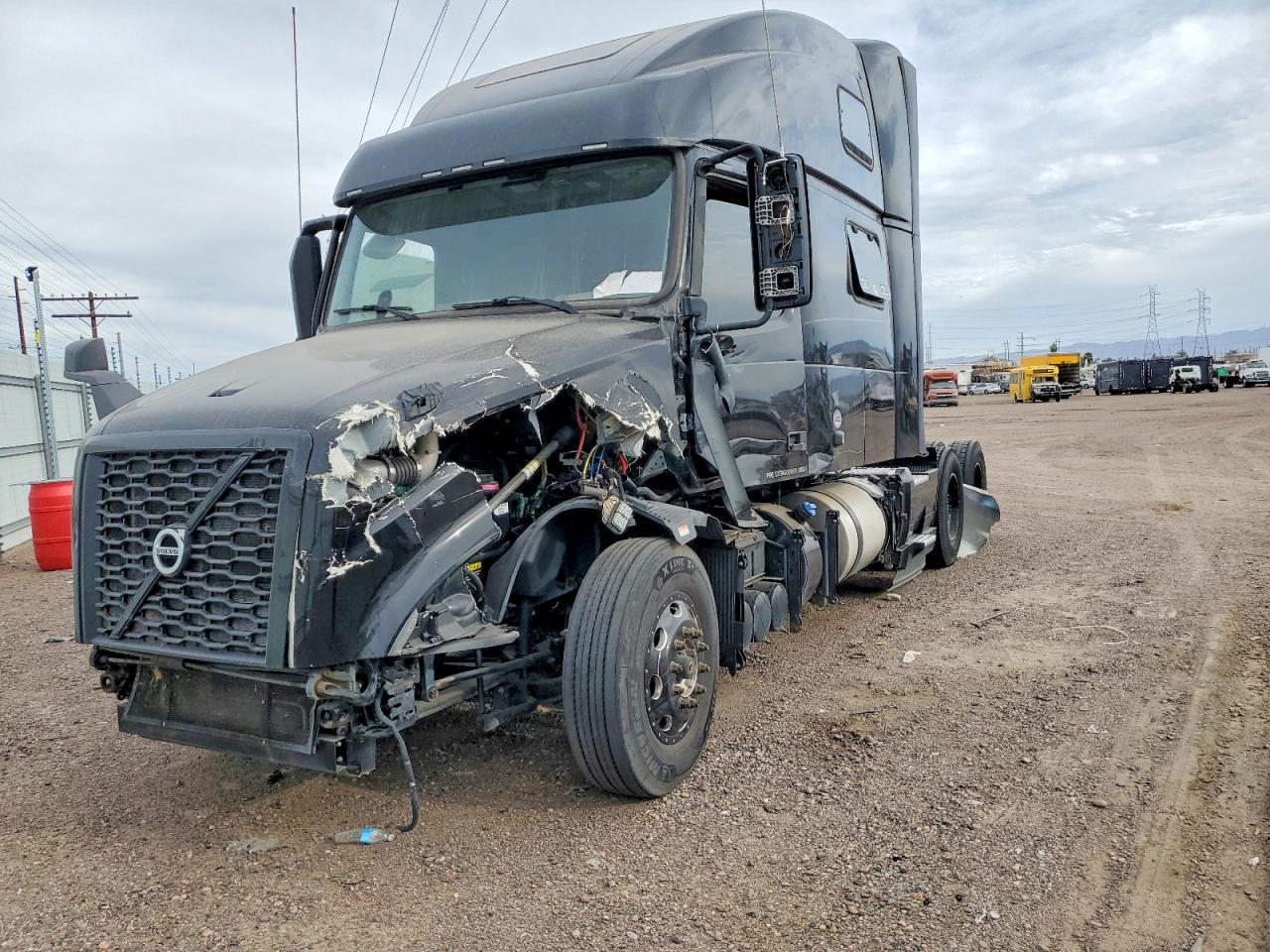 2022 Volvo VN VNL