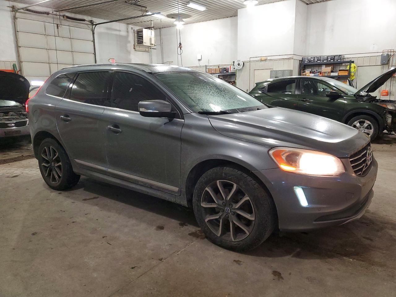 2016 Volvo Xc60 T6 Premier
