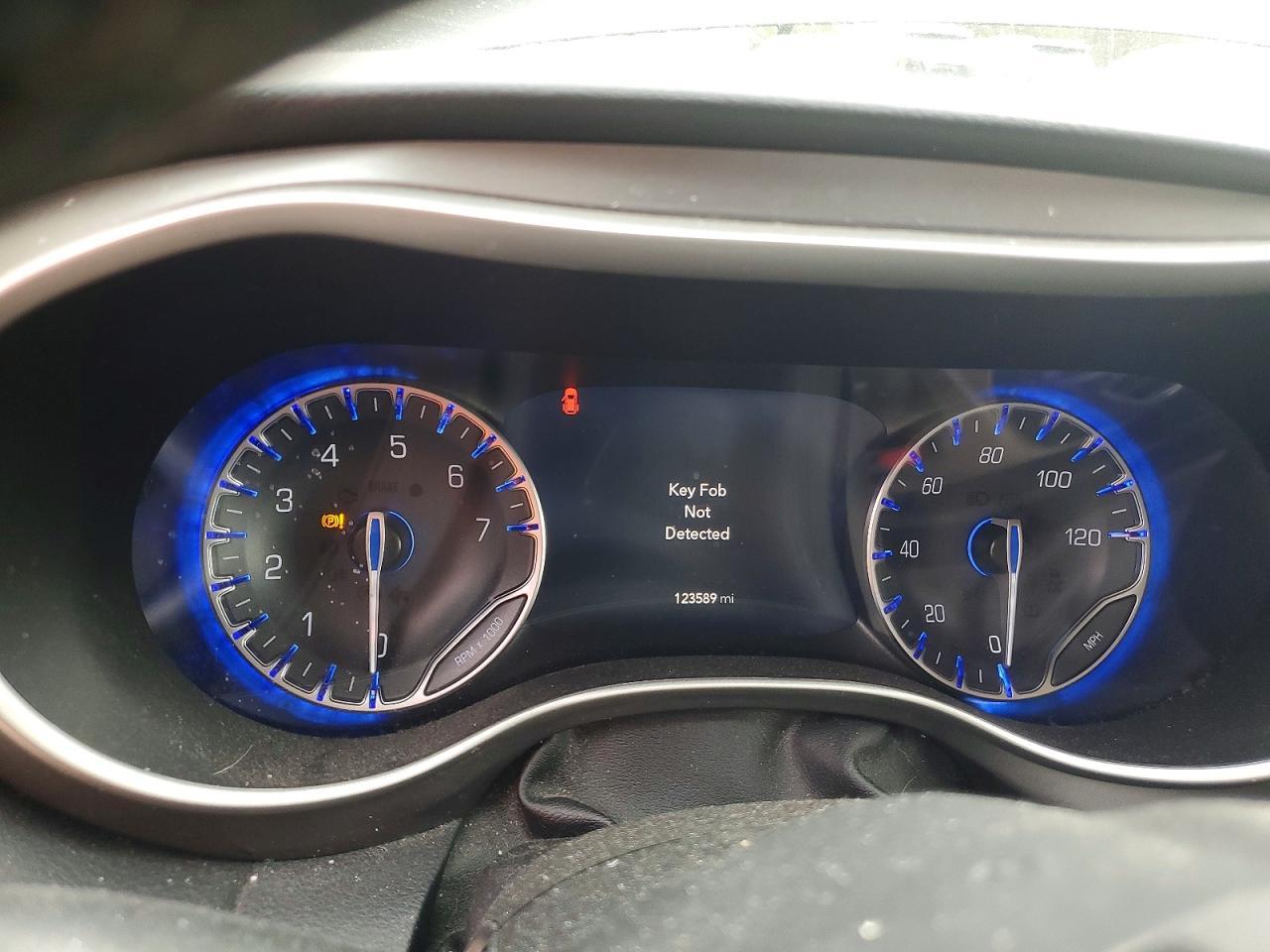 2022 Chrysler Pacifica Touring l