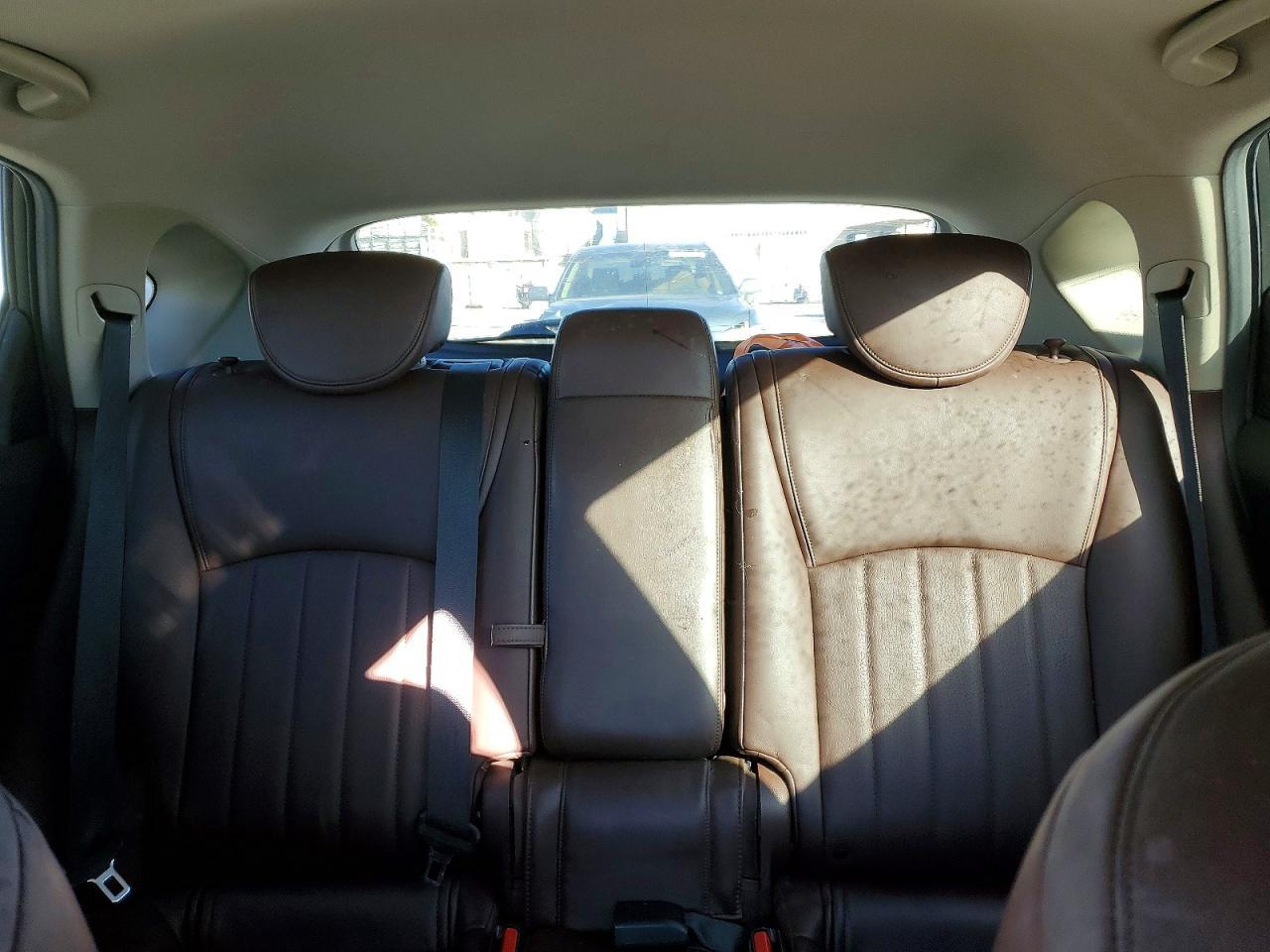 2017 Infinity Qx50 Base