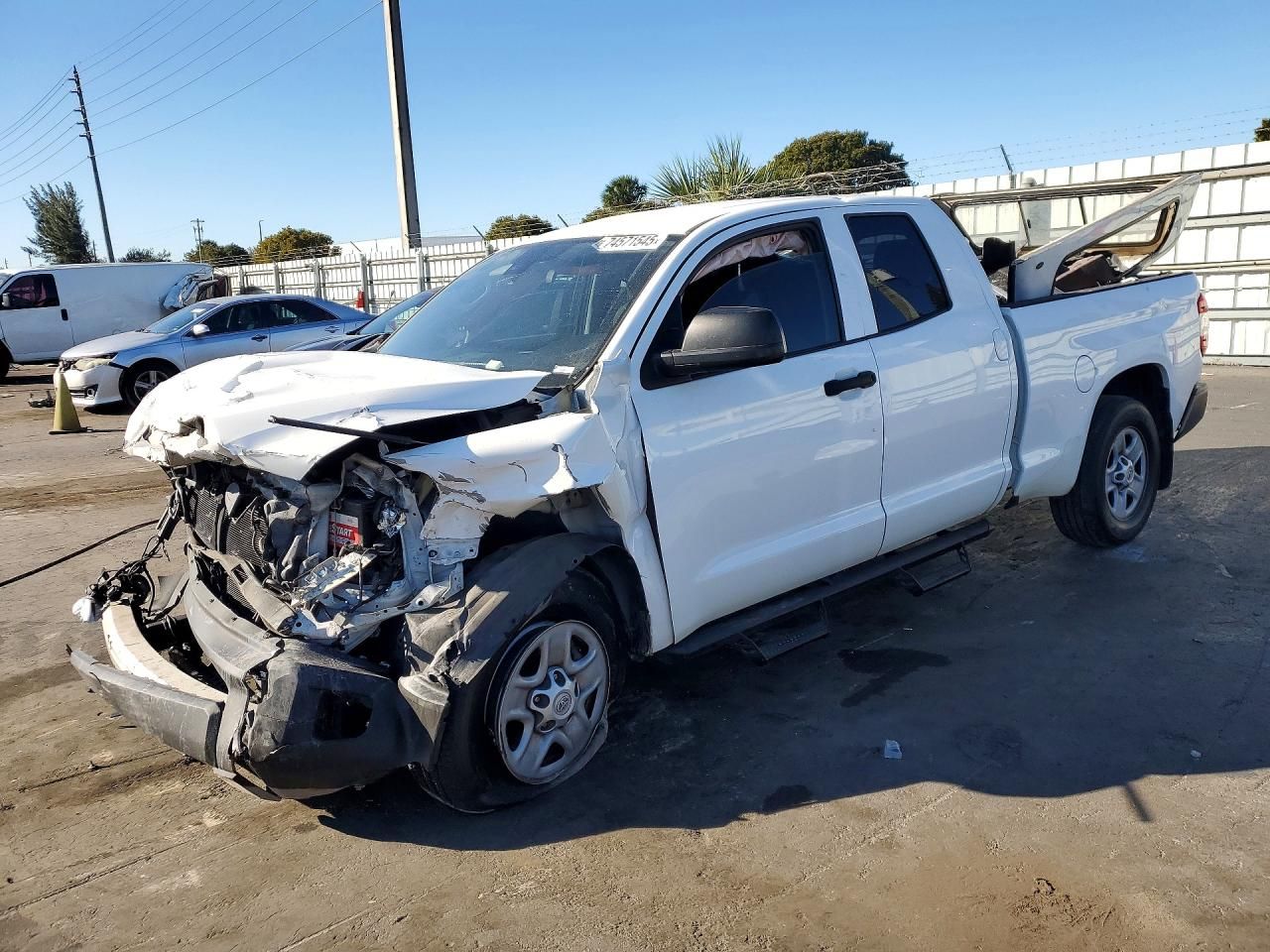 2018 Toyota Tundra Double cab sr