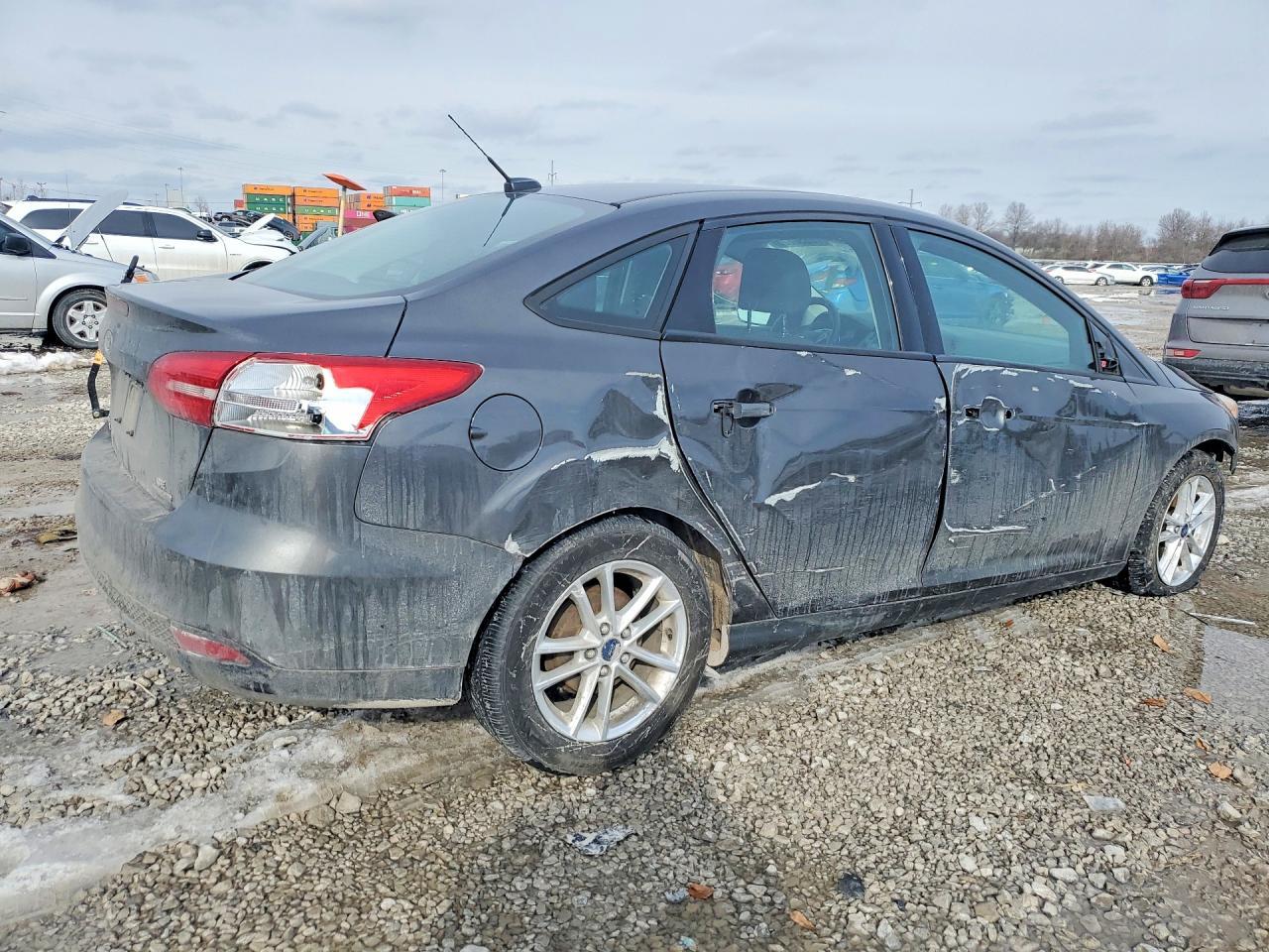 2016 Ford Focus se