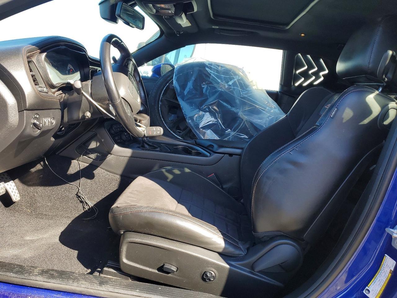 2020 Dodge Challenger r