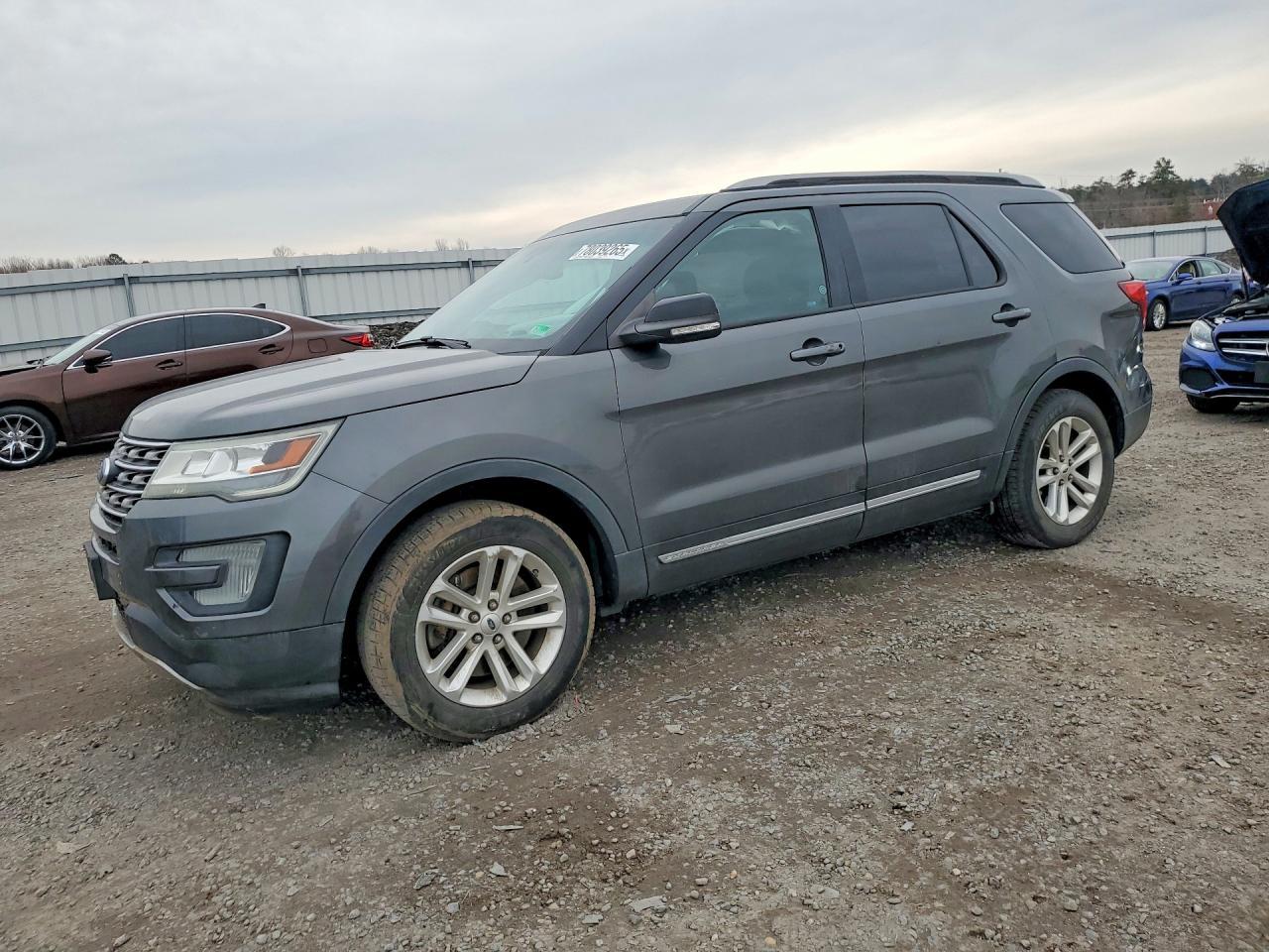 2017 Ford Explorer xlt