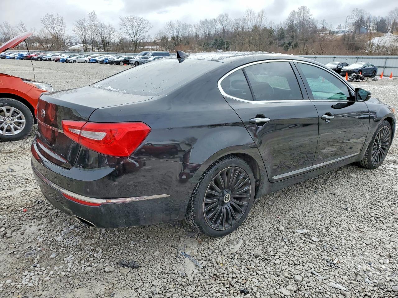 2014 KIA Cadenza Premium